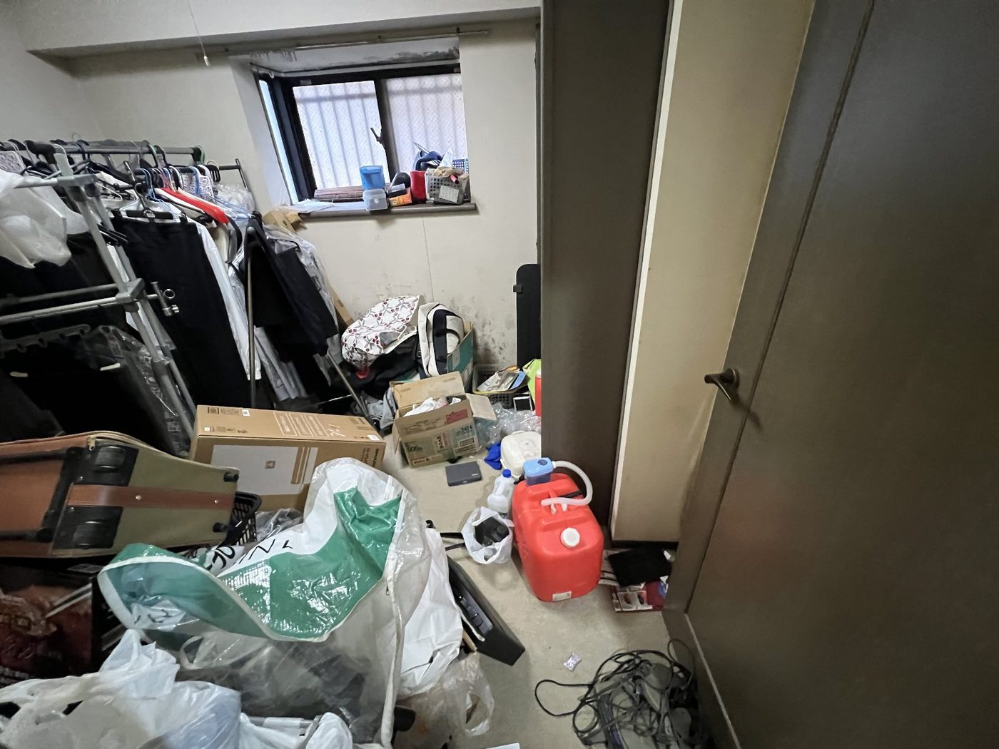 工事前・洋室（北側の部屋）